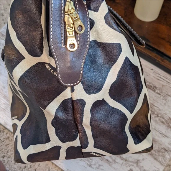 Dooney and Bourke Giraffe Print Weekend Bag - Picture 7 of 16